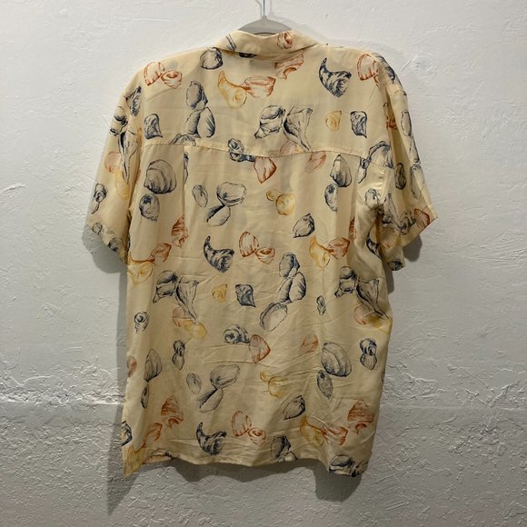 VTG Richard & Jones Button up Shirt 100% Silk Short Sleeve Seashells Yellow M - Picture 2 of 11